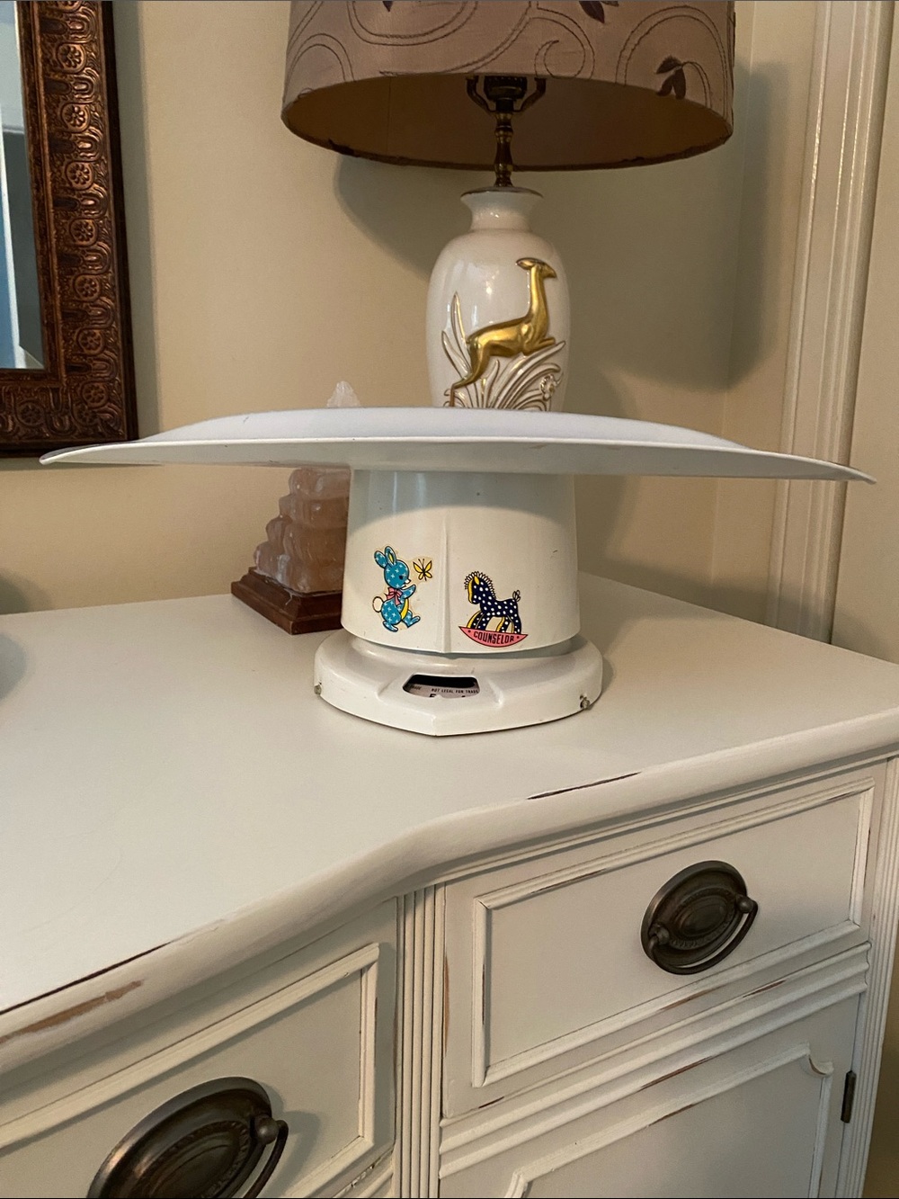 Vintage COUNSELOR Baby Scale